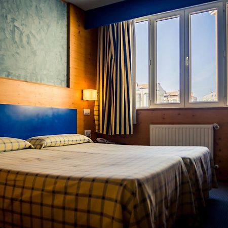 Hotel Bezana Lago Santa Cruz De Bezana Dış mekan fotoğraf