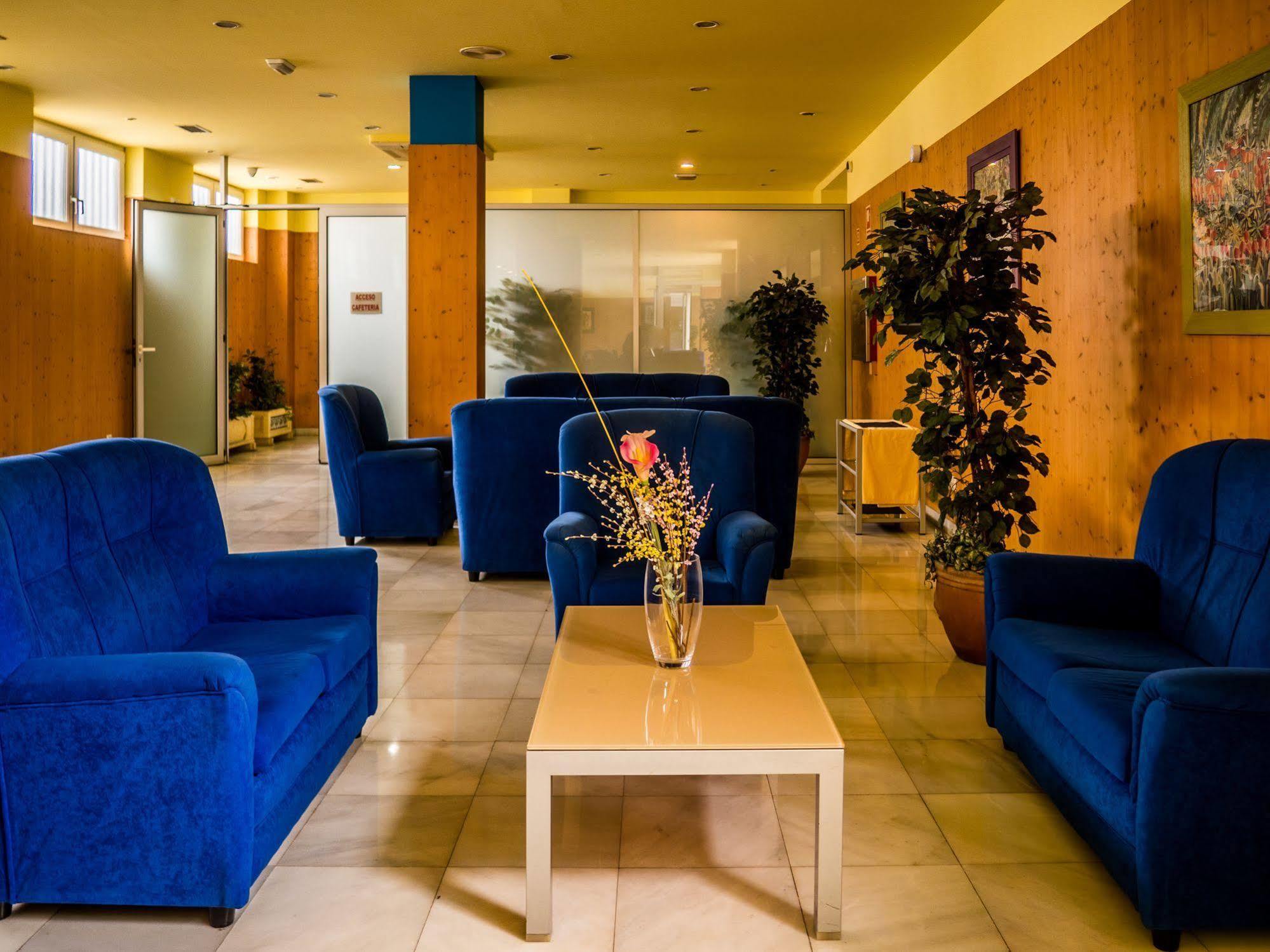 Hotel Bezana Lago Santa Cruz De Bezana Dış mekan fotoğraf